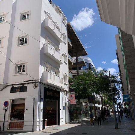 Apartamento En C/ Leon Y Castillo Arrecife  Bagian luar foto