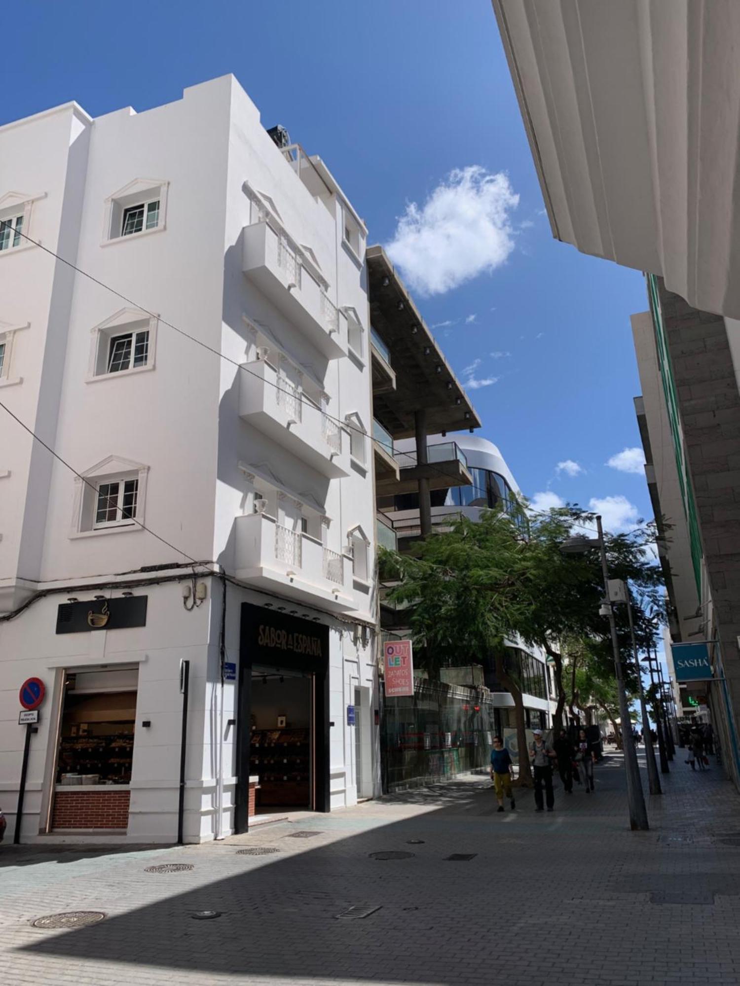 Apartamento En C/ Leon Y Castillo Arrecife  Bagian luar foto